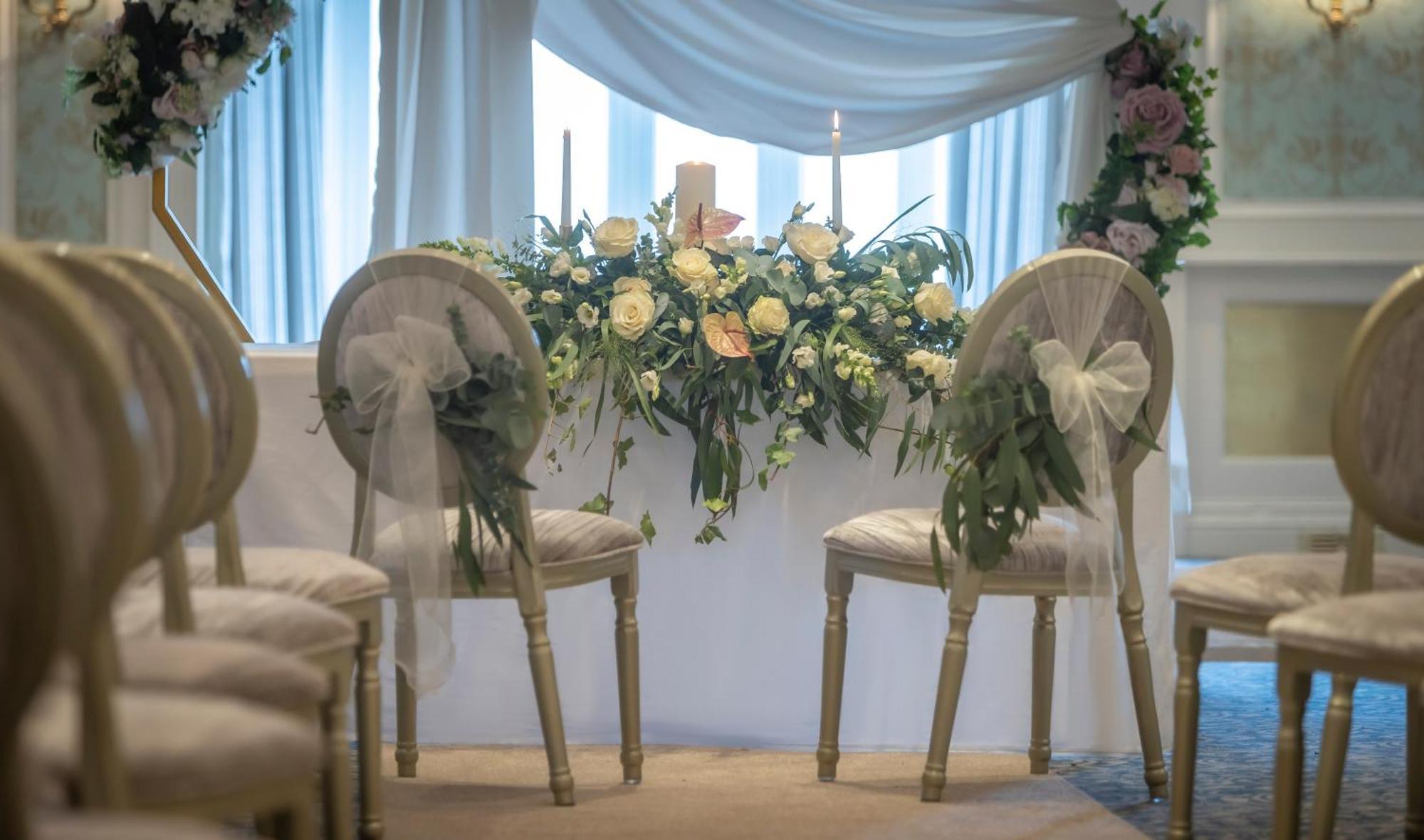 בלבריגן Bracken Court Hotel מראה חיצוני תמונה