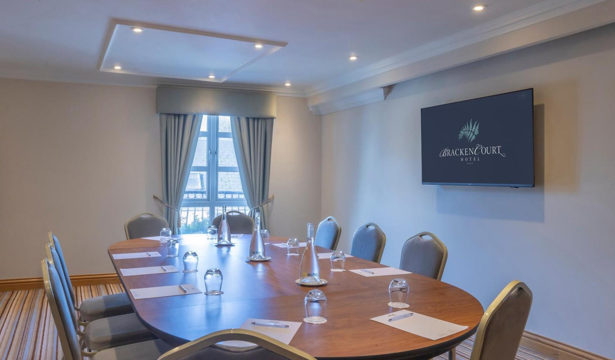 בלבריגן Bracken Court Hotel מראה חיצוני תמונה